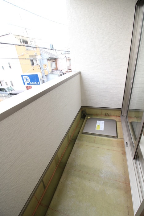 ベランダ・バルコニー ロ－タス赤川