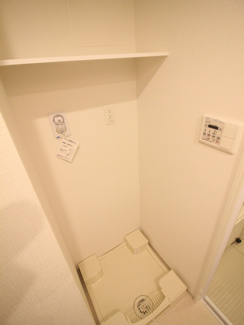 洗濯機置場 BRILLER UMEKITA