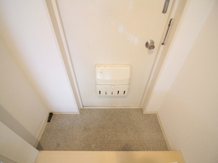 玄関 コート・サラⅡ