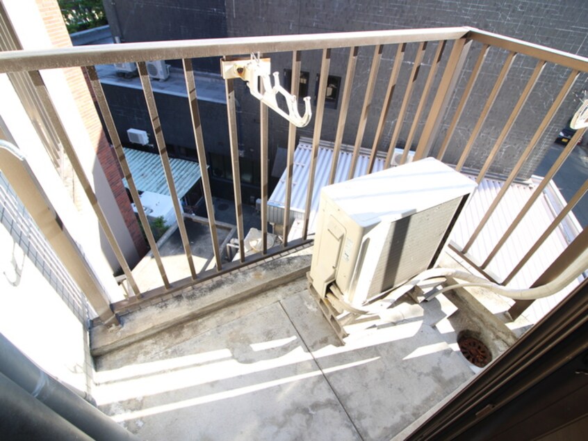 ベランダ・バルコニー コート・サラⅡ