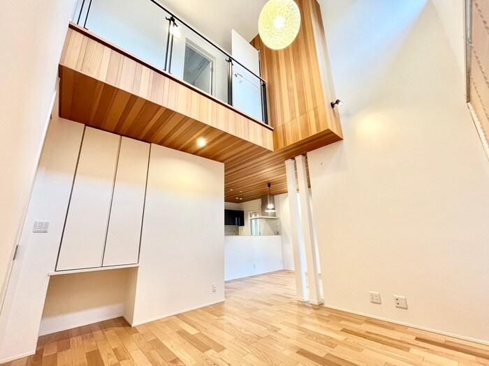 居室 青山4丁目戸建