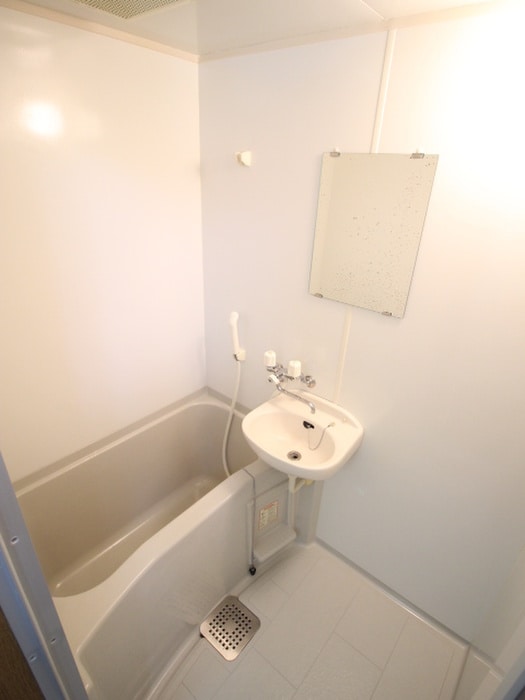 バス／シャワールーム等 ラッキーセンター河堀口