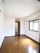 居室 ラッキーセンター河堀口