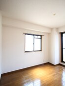 居室 ラッキーセンター河堀口