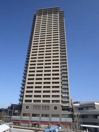 THE KOURIEN TOWER(1301)