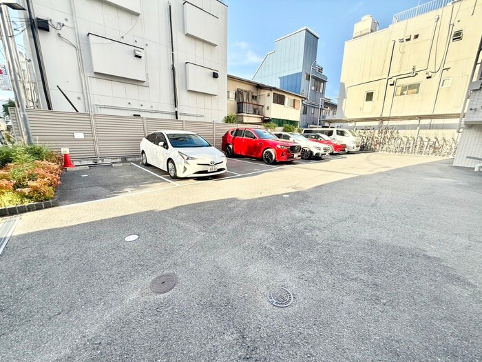 駐車場 シェリロ香里園
