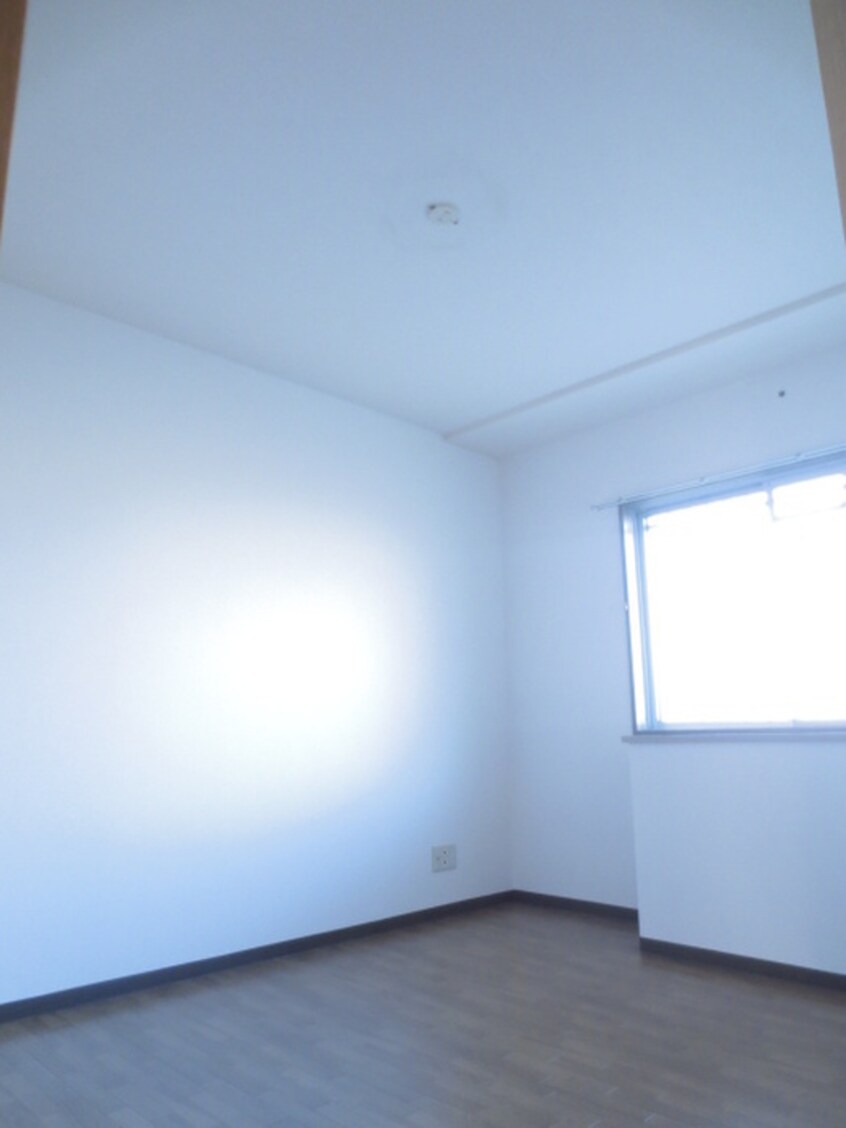 居室 雅マンション