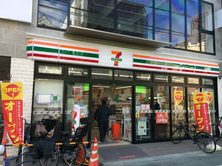 セブンイレブン高槻城北通り店(コンビニ)まで210m 京口町貸家