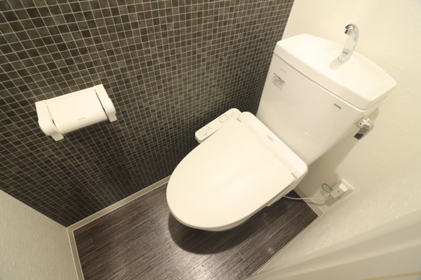 トイレ CROUD尼崎