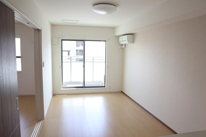 居室 ﾛｰﾚﾙ東加古川