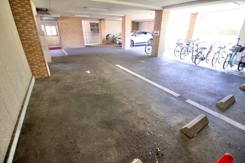 駐車場 エグゼ２１