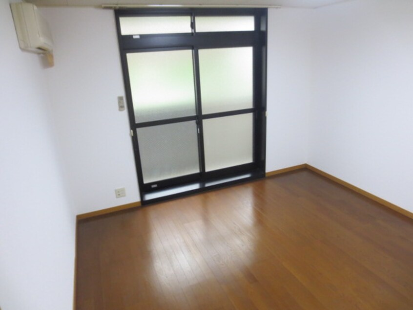 居室 ピュア河原
