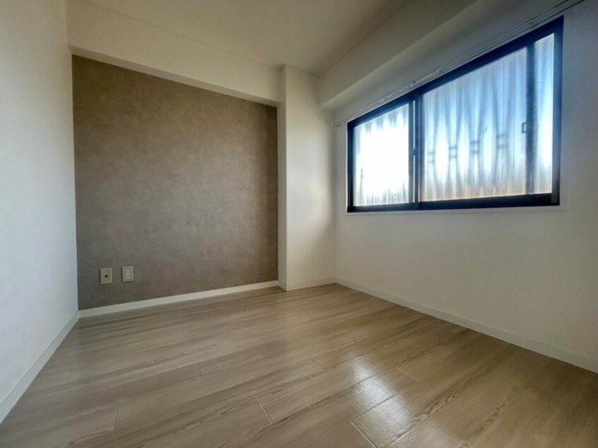 居室 ハイツクワタ