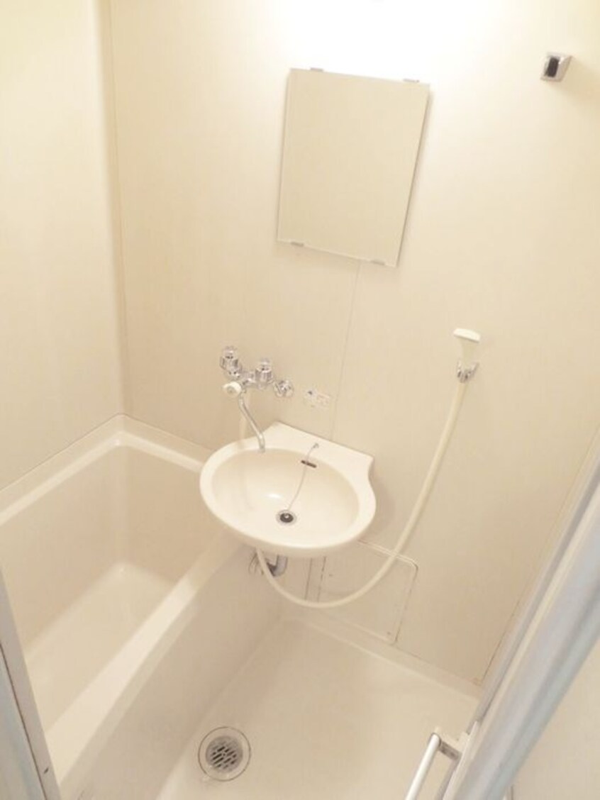 バス／シャワールーム等 エ－デルＫＡＴＡＢＩＲＡ