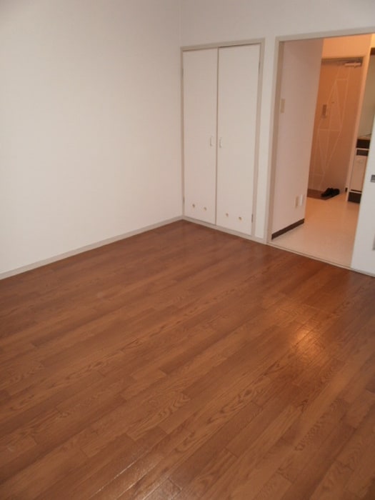 居室 エ－デルＫＡＴＡＢＩＲＡ