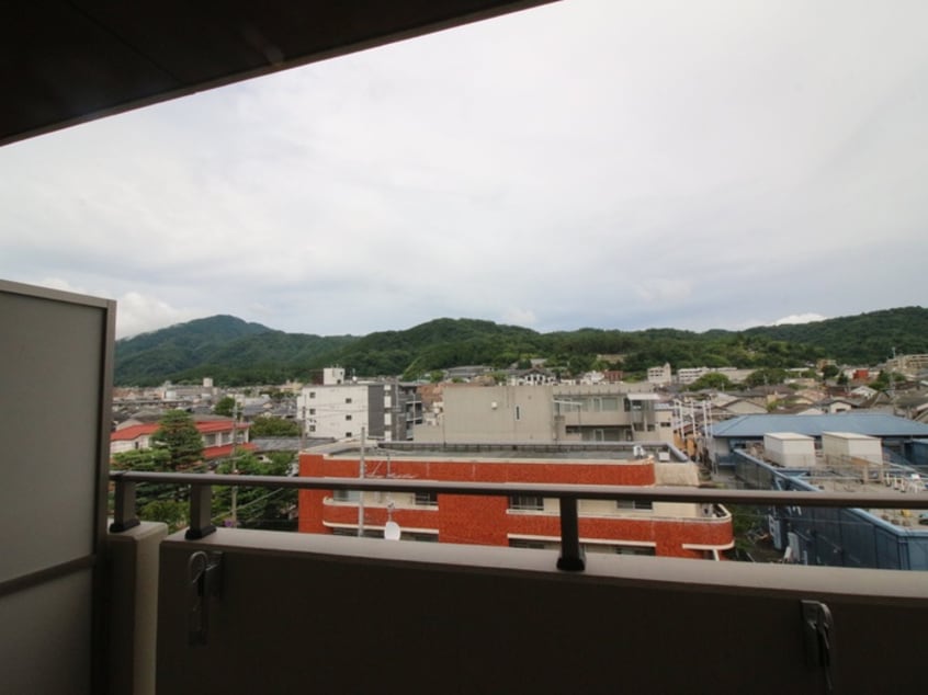 室内からの展望 ＧＲＡＣＥ北白川