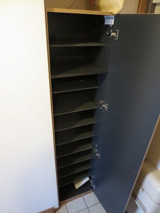 収納 江坂OMパレス