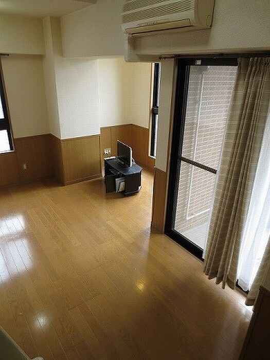 居室 江坂OMパレス