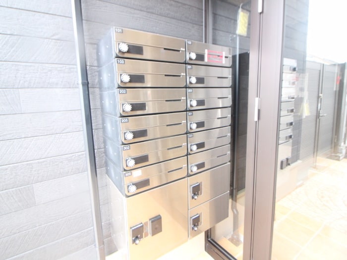 駐車場 オベルジーヌ