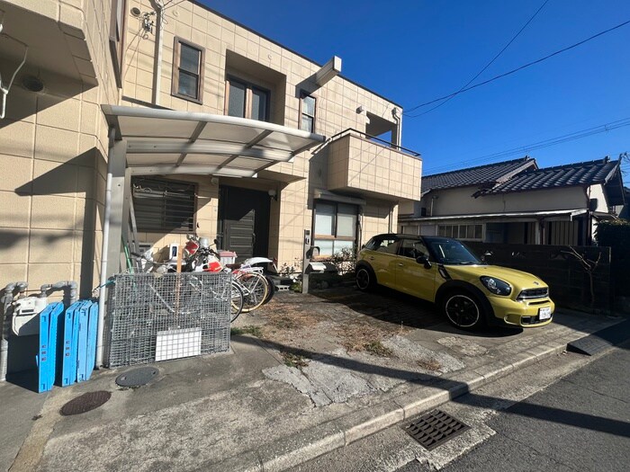 駐車場 メゾン野夢