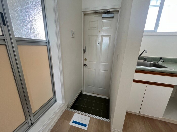 玄関 リバ－ジュ須磨浦