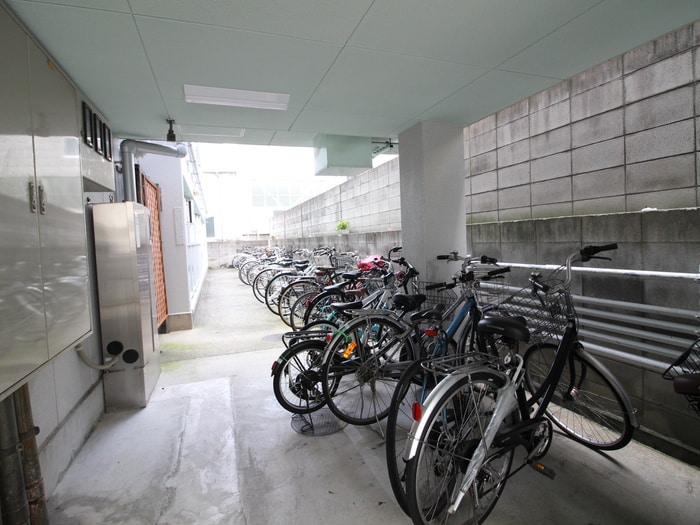 駐輪場 昭和グランドハイツ大淀