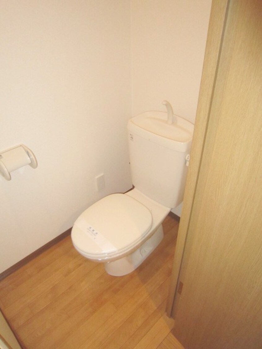 トイレ プレサンス京都駅前Ⅱ(305)