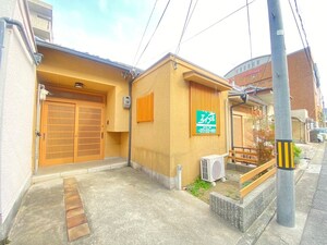 北向陽町2丁平屋