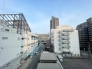 室内からの展望 プロシード兵庫駅前通