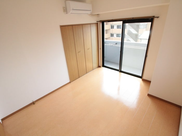 居室 ＣＡＰＩＴＯＬⅢ