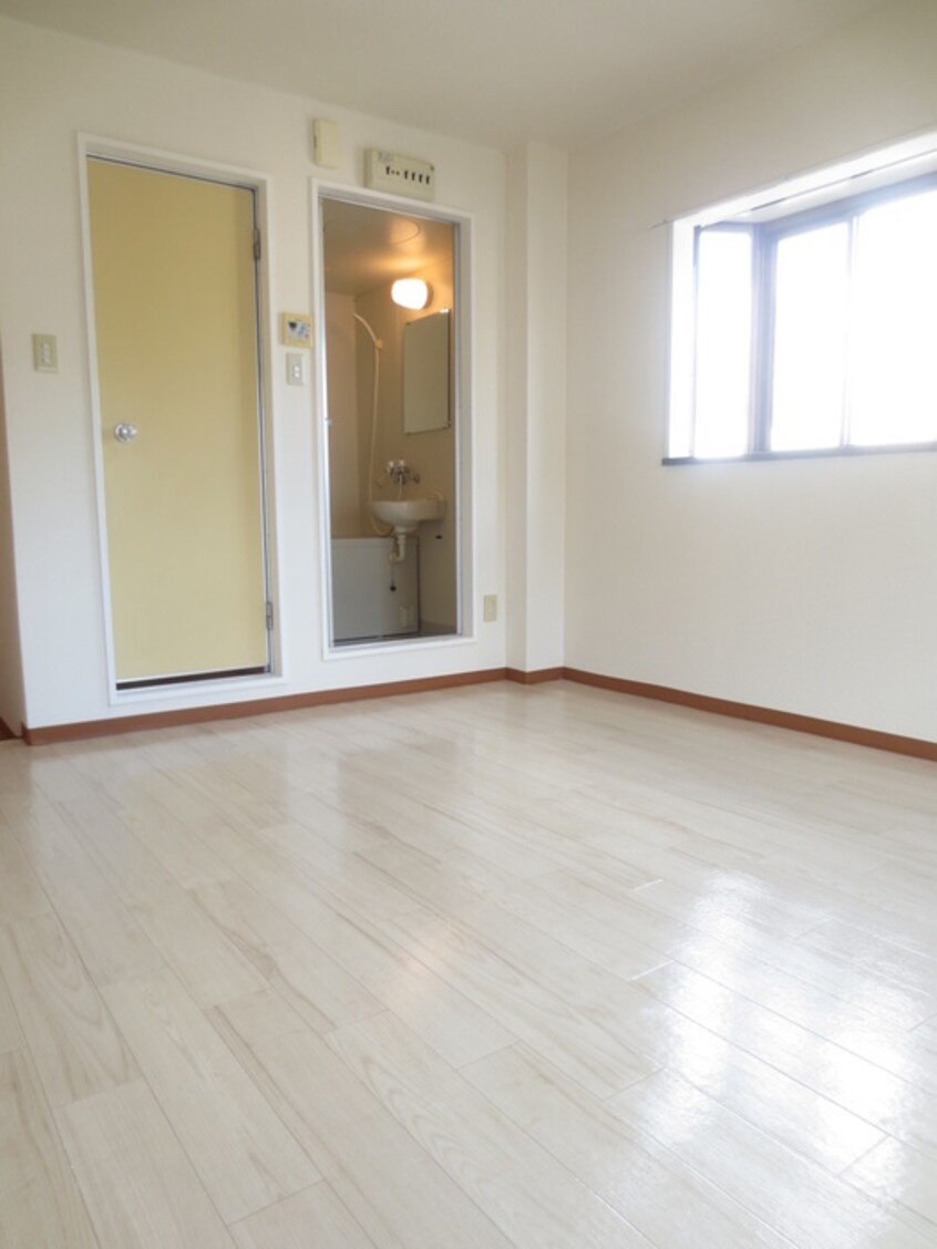 居室 上新ビル７