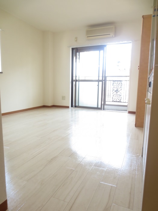 居室 上新ビル７