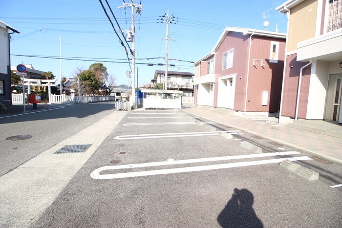 駐車場 ビレッジコートピュア　サウス