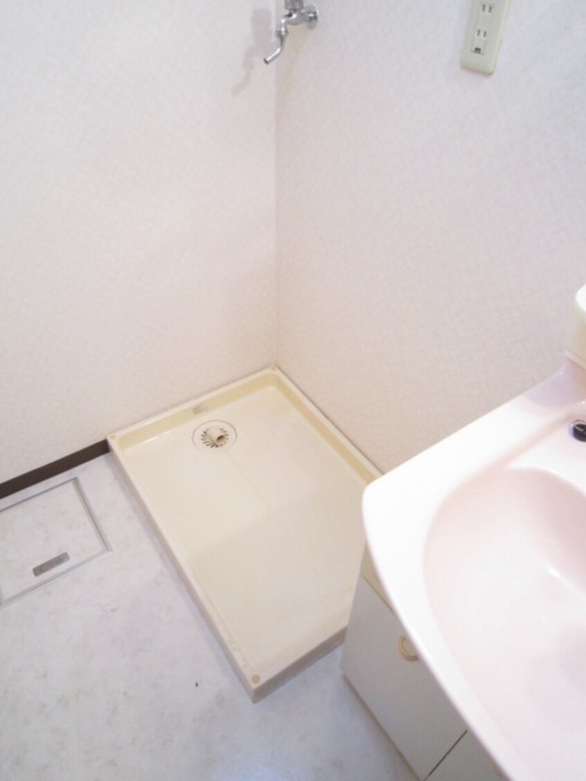洗濯機置場 レグルス北池