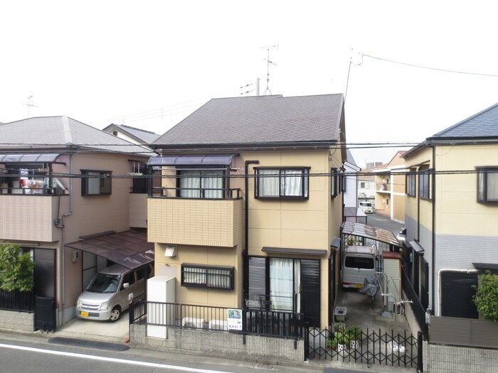 室内からの展望 ﾌｧｲﾌﾞｺｰﾄﾌﾟﾚﾐｱﾑ中百舌鳥