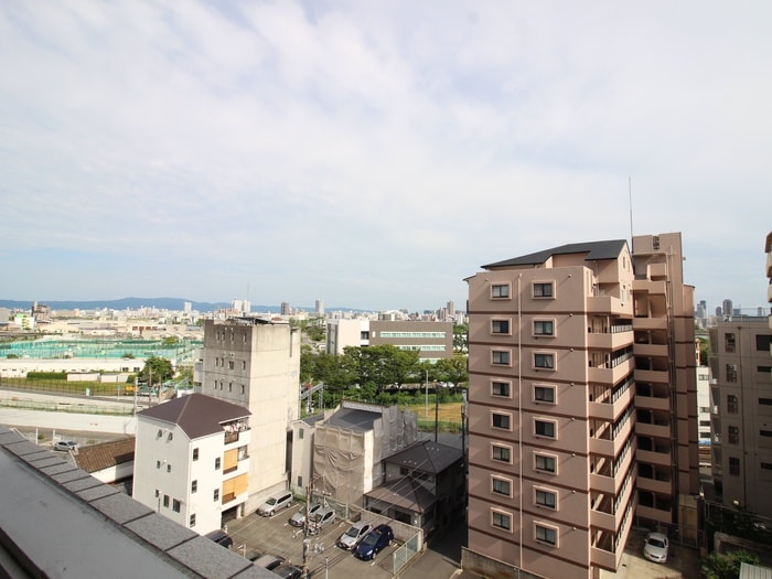 室内からの展望 スプランディッド新大阪Ⅲ