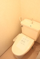 トイレ ファミールｸﾞﾘｰﾝ