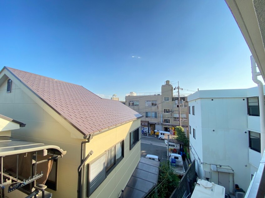 室内からの展望 ファミールｸﾞﾘｰﾝ