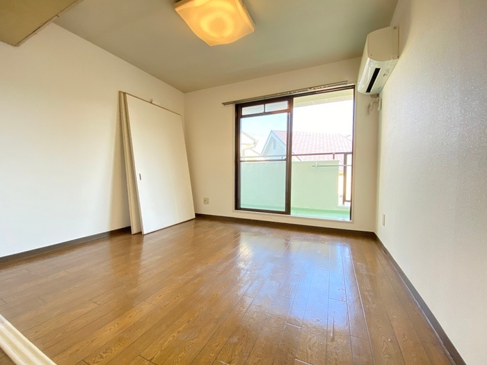 居室 ファミールｸﾞﾘｰﾝ