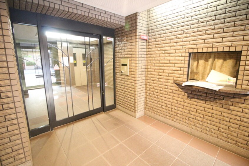 エントランス部分 ホライズン衣棚