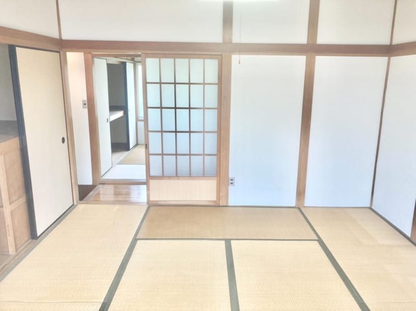 内観写真 上四条町10-9戸建