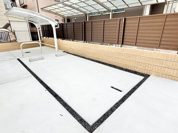 駐車場 Schaan　Carter