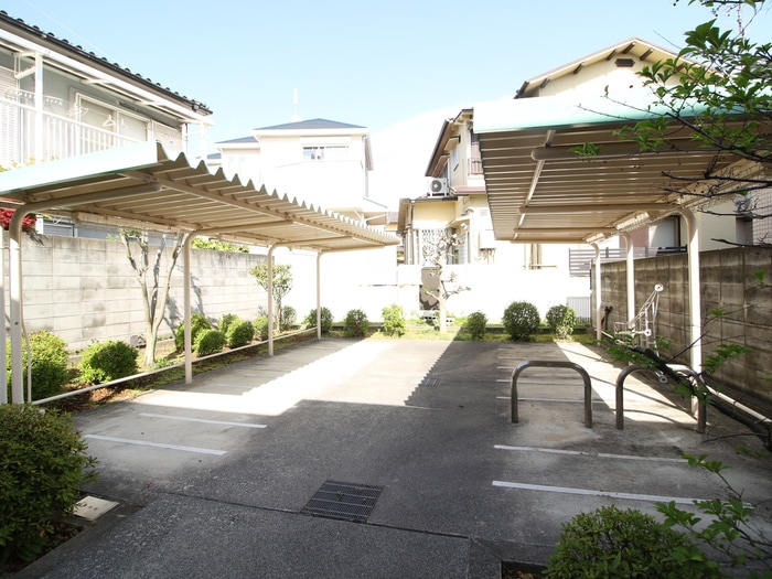 駐輪場 パルコスモス