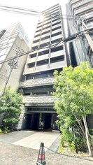 プレサンス堺筋本町駅前の外観