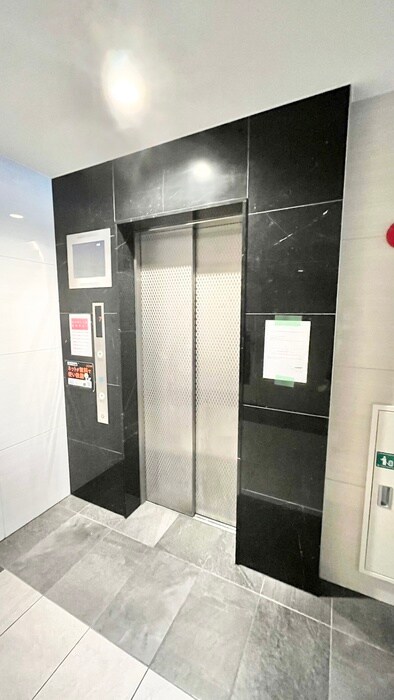 エントランス部分 プレサンス堺筋本町駅前