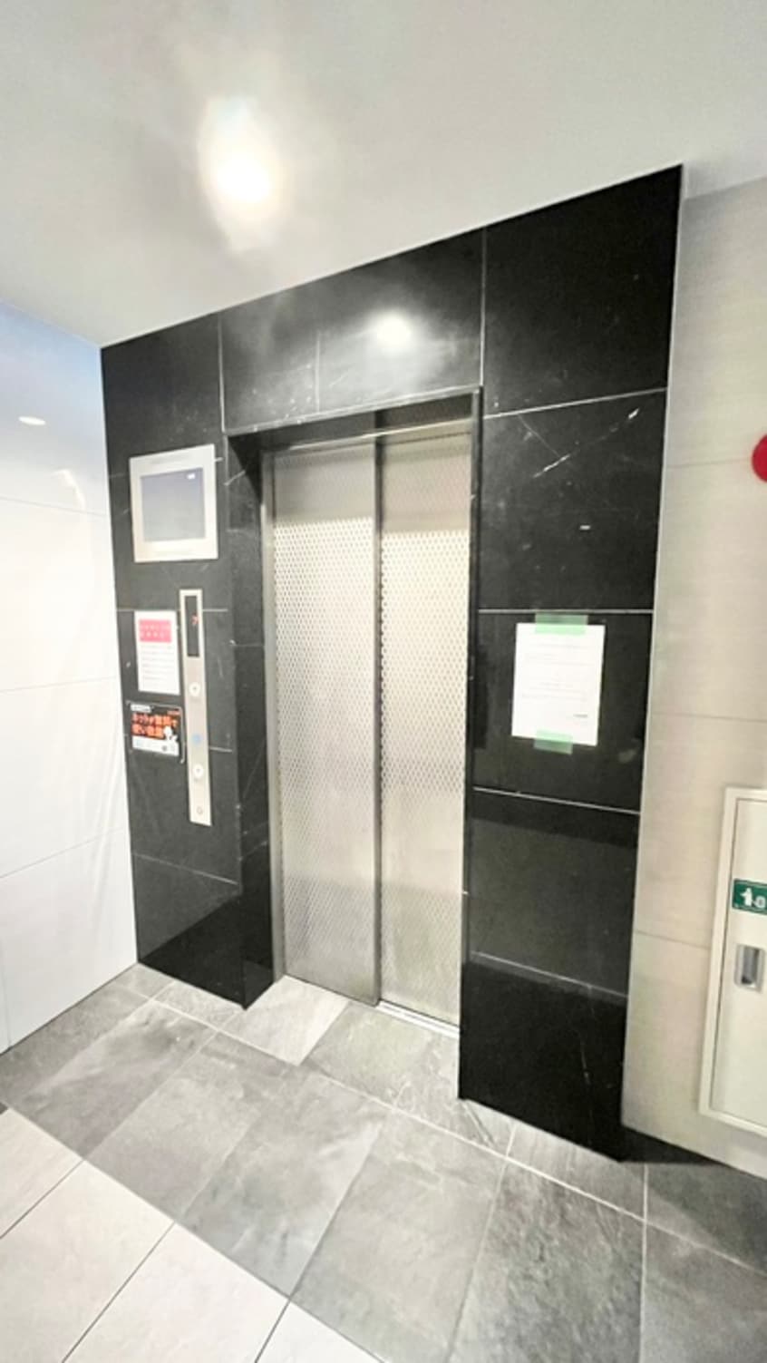 エントランス部分 プレサンス堺筋本町駅前