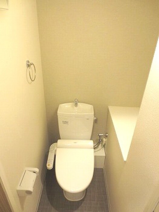 トイレ プレサンス堺筋本町駅前