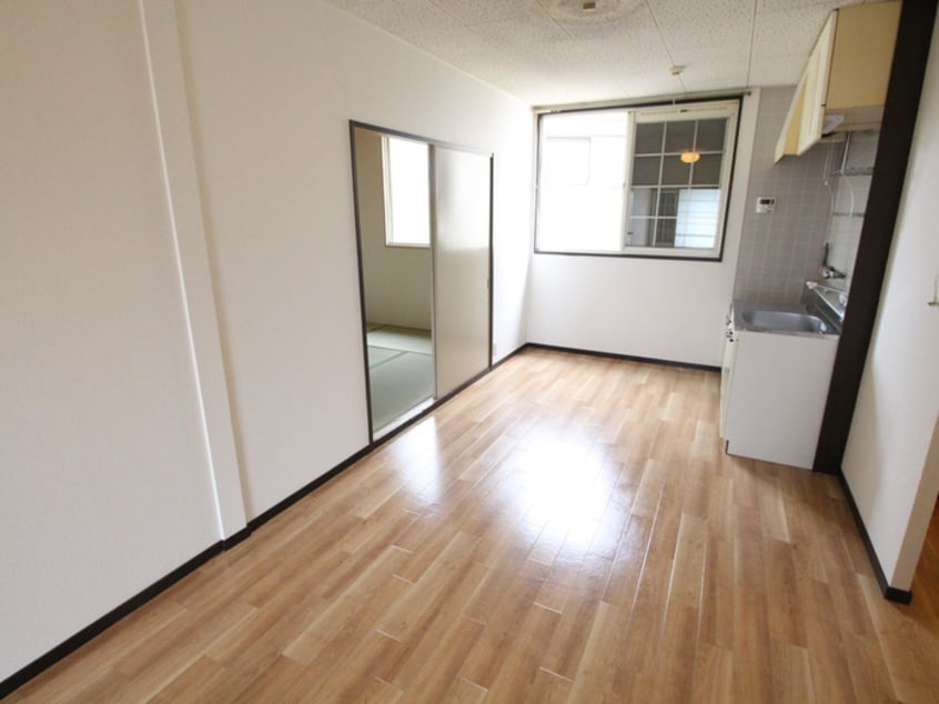 居室 ウィンディア上の山