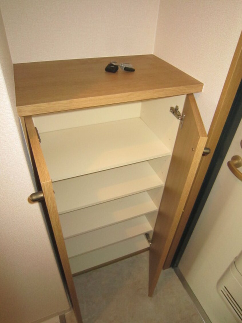 靴箱 プランド－ル