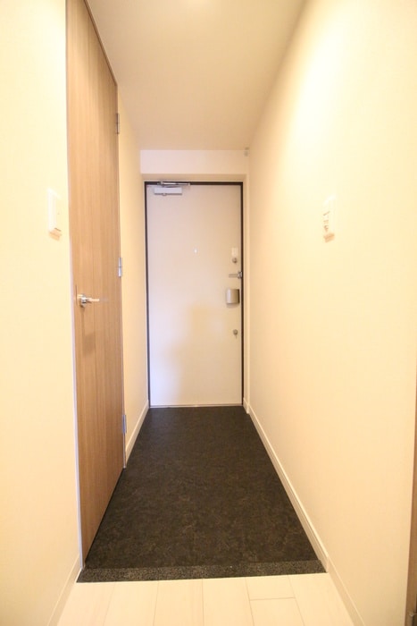 玄関 プレサンス京都四条大宮(４０１)